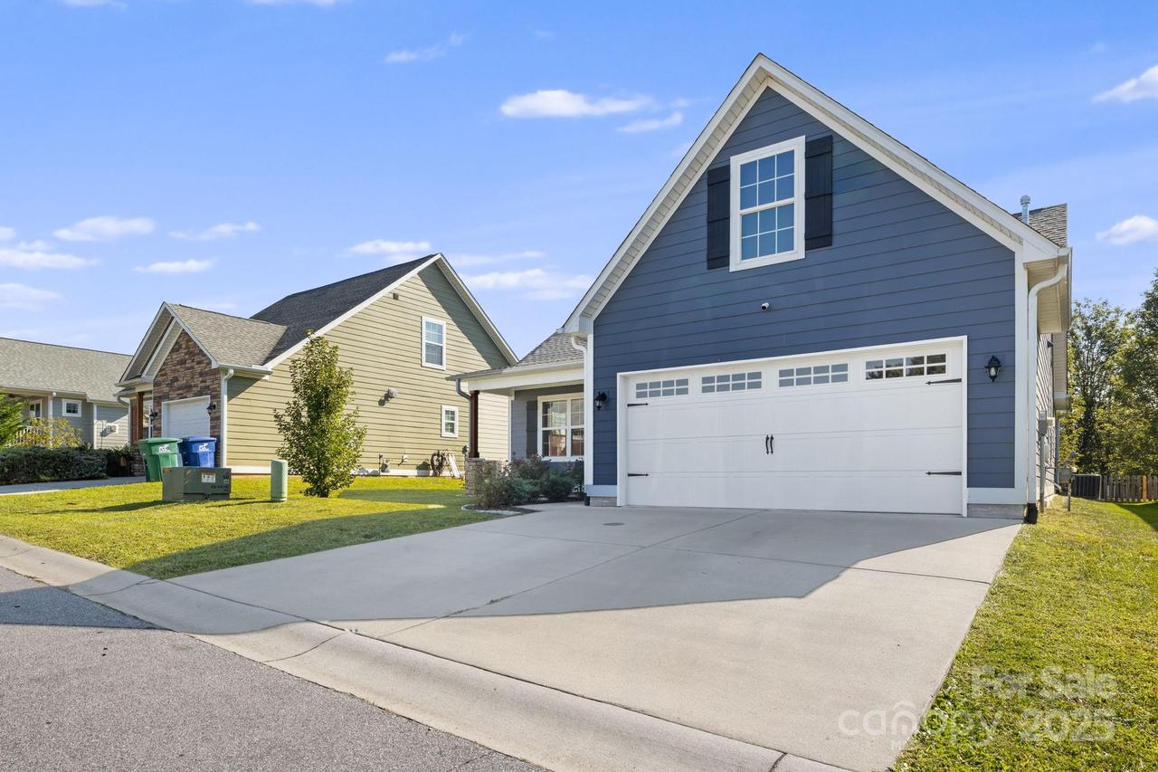 40 Hyde Park Pl., Arden, NC 28704