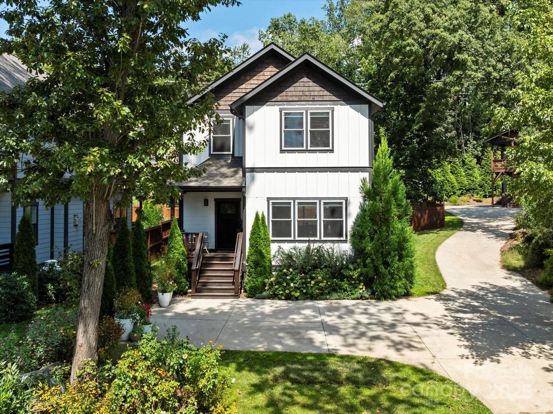 152 Joyner Ave., Asheville, NC 28806
