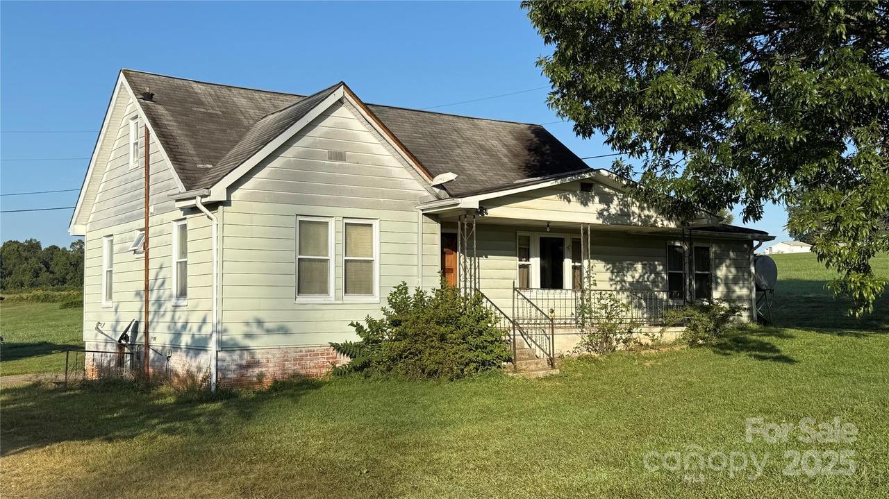 5872 Fisher Davis Rd., Morganton, NC 28655