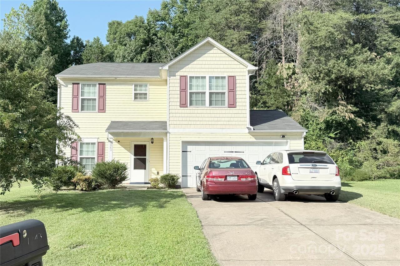 1243 Salvadore Ct., Gastonia, NC 28052