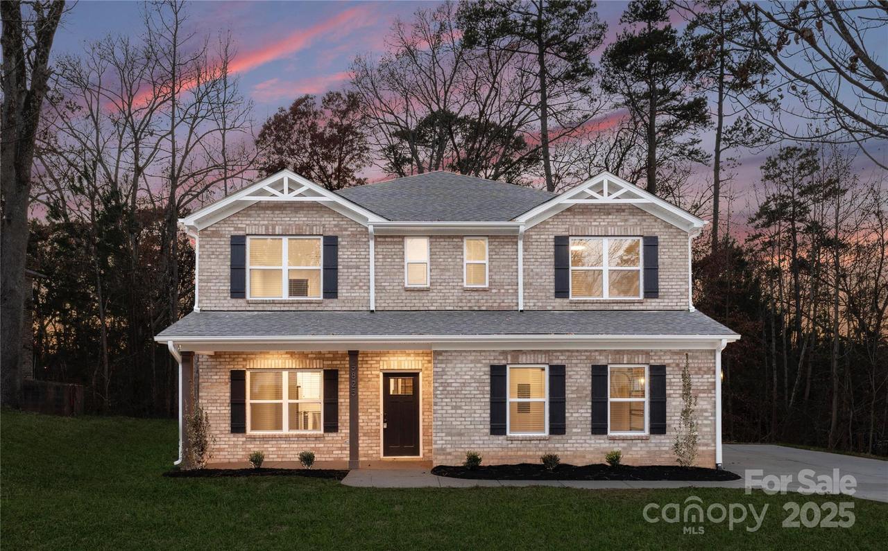 3388 Brackhill St., Davidson, NC 28036