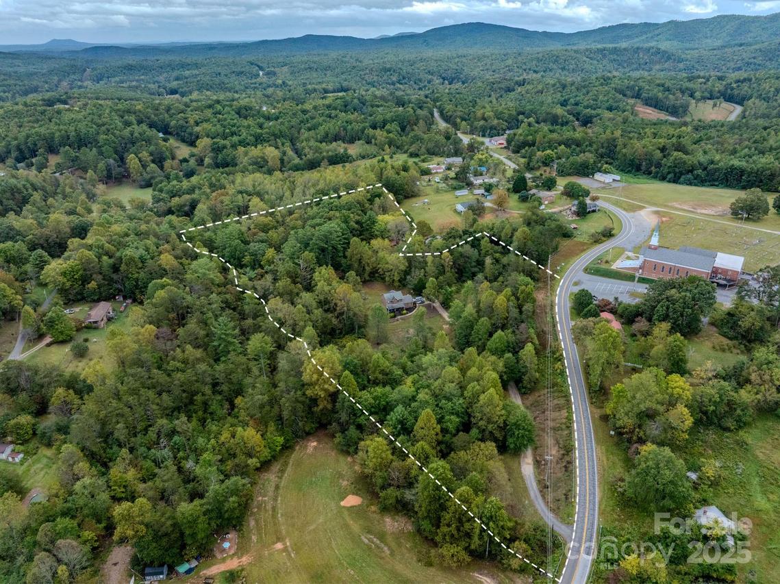 2341 Enola Rd., Morganton, NC 28655