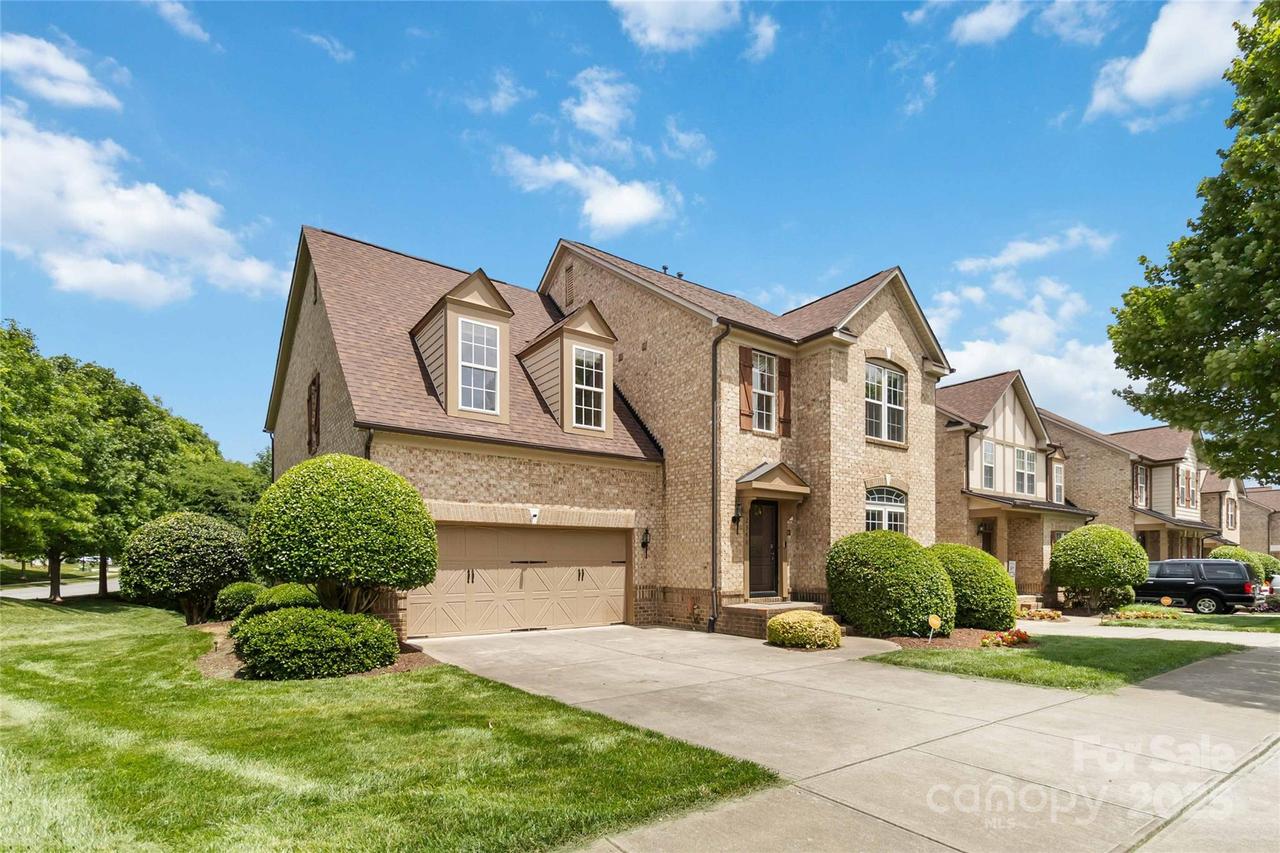 2346 Donnington Ln., Concord, NC 28027