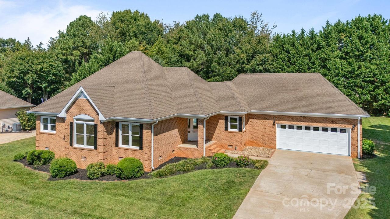 133 Broadbill Dr., Mooresville, NC 28117