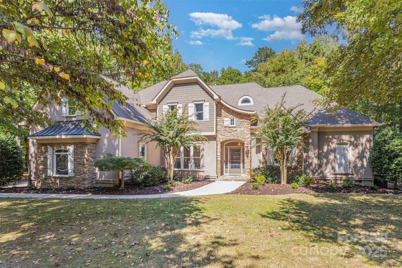2624 Brook Hollow Rd., Charlotte, NC 28270
