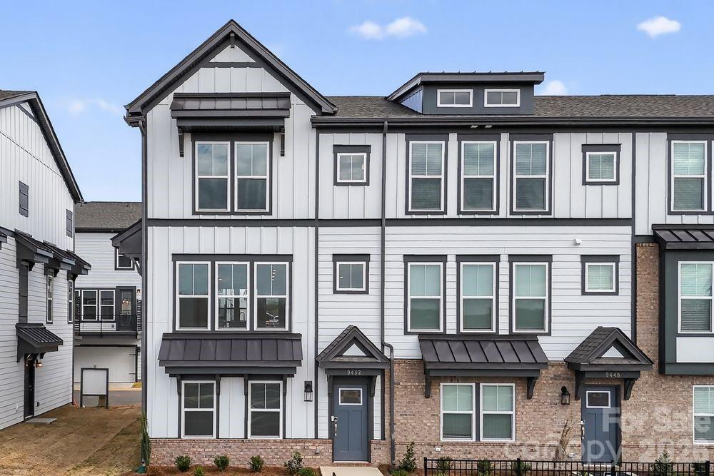 9452 Senator Royall Dr., Charlotte, NC 28262