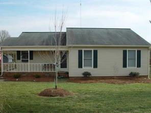 3541 SW Farm Lake Dr., Concord, NC 28027