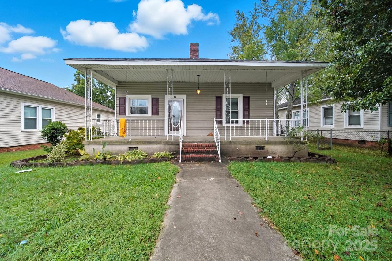 13 Maple Ave., Gastonia, NC 28054