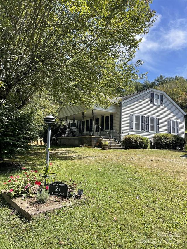 21 Byrd Ln., Brevard, NC 28712