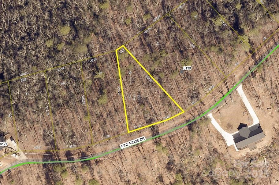 6163 Pine Ridge Dr., Connelly Springs, NC 28612