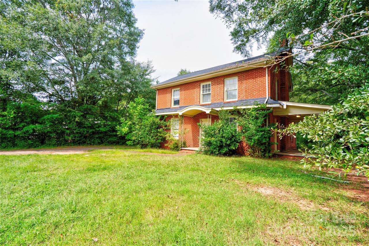 1521 Kings Rd., Shelby, NC 28150