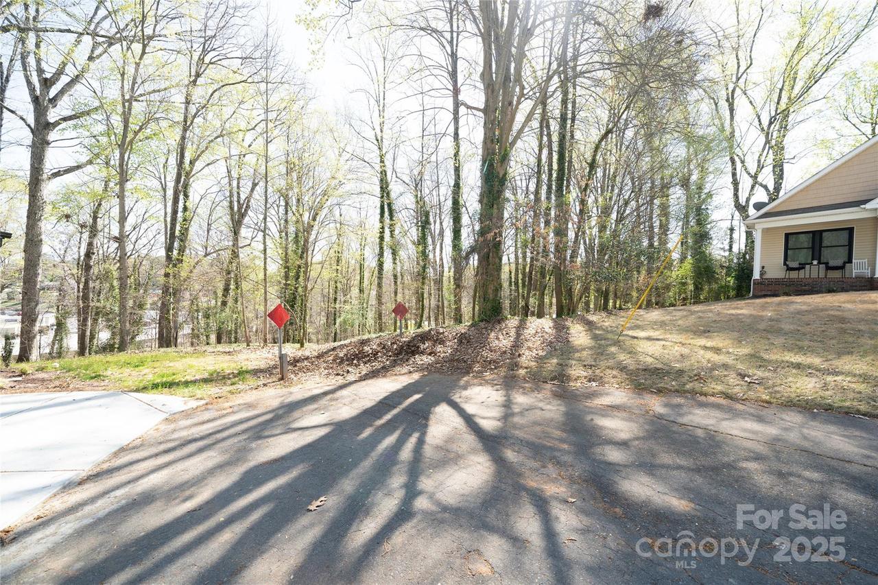 534 Pierson Dr., Charlotte, NC 28205
