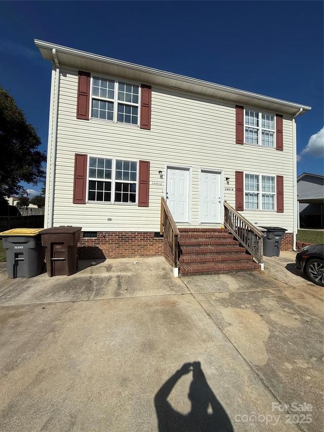 1006 Orangewood St., Kannapolis, NC 28081