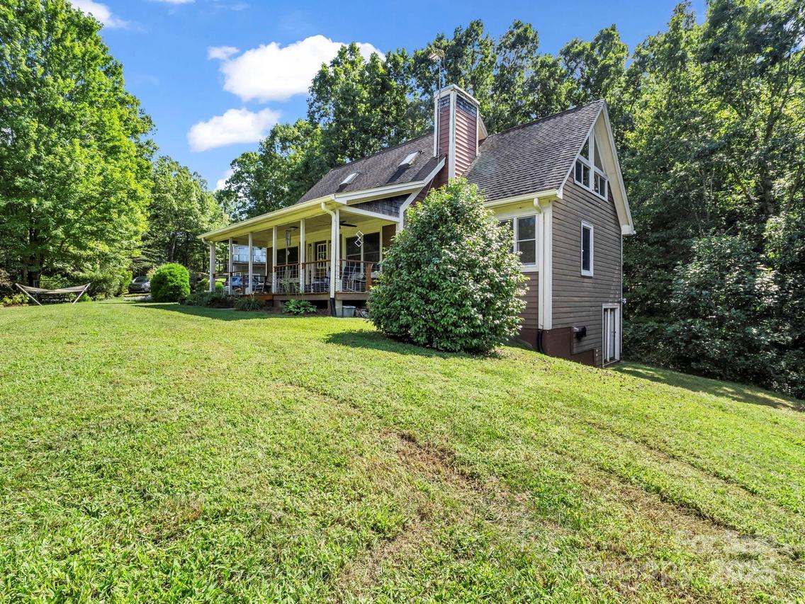 382 First Broad Dr., Bostic, NC 28018