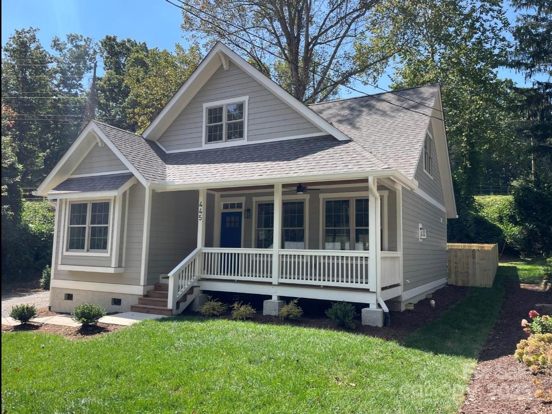 445 Governors View Rd., Asheville, NC 28805