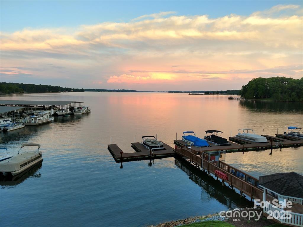 7831 Spinnaker Bay Dr. #314, Sherrills Ford, NC 28673