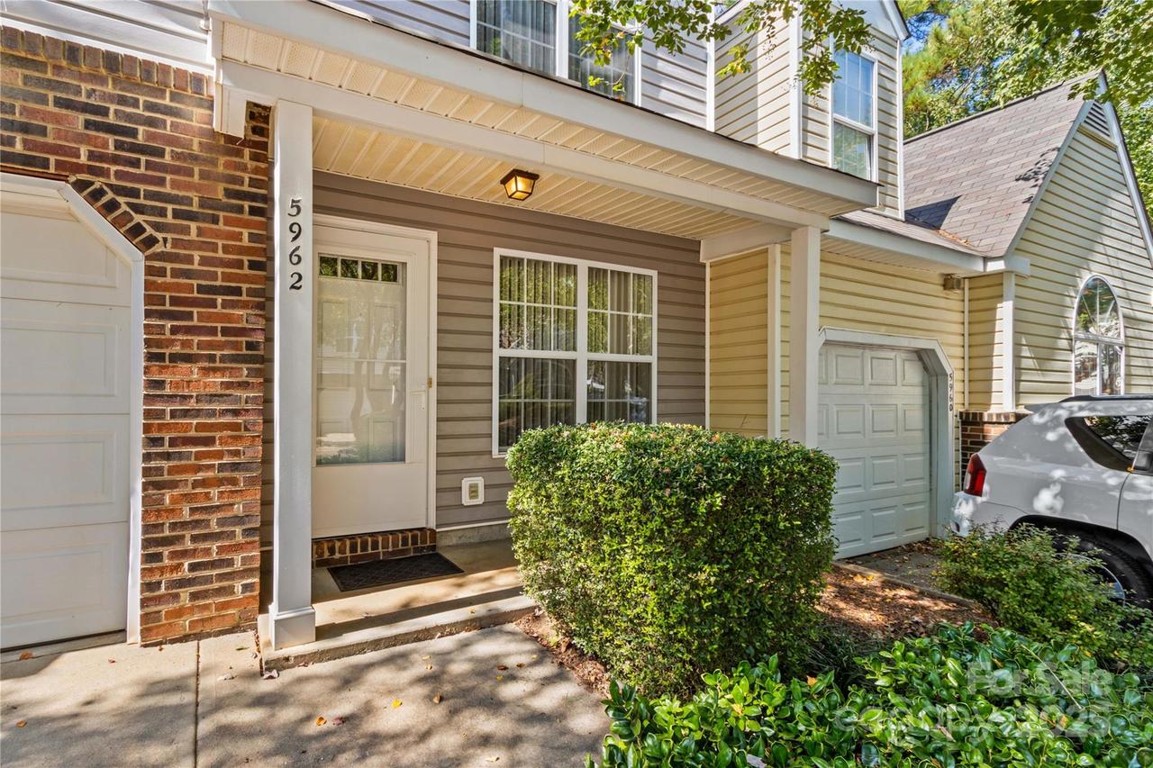 5962 Moose Ln., Charlotte, NC 28269