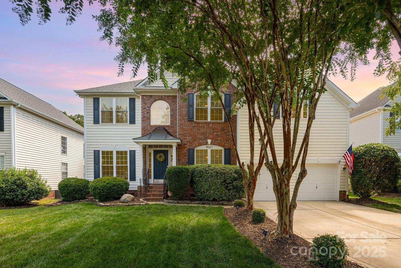 9007 Tintinhull Ln., Waxhaw, NC 28173