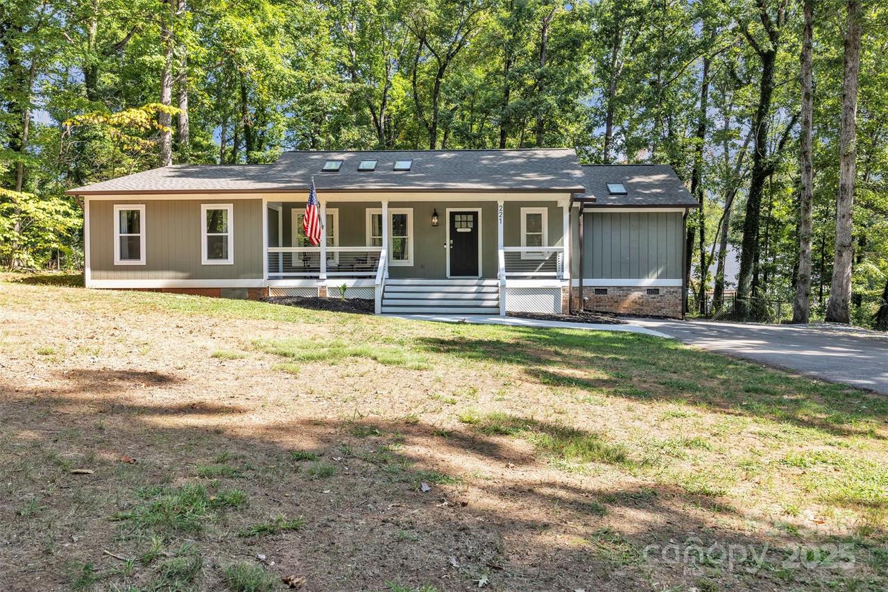 221 5th St., Conover, NC 28613
