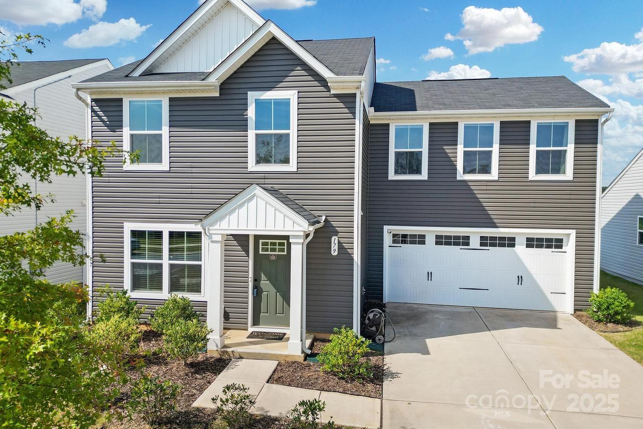 179 Crownpiece St., Troutman, NC 28166