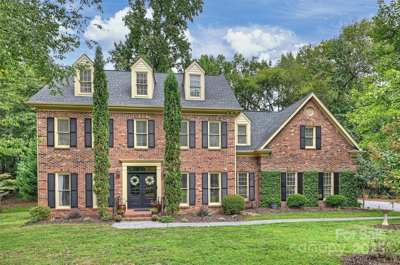 9609 Tresanton Dr., Charlotte, NC 28210