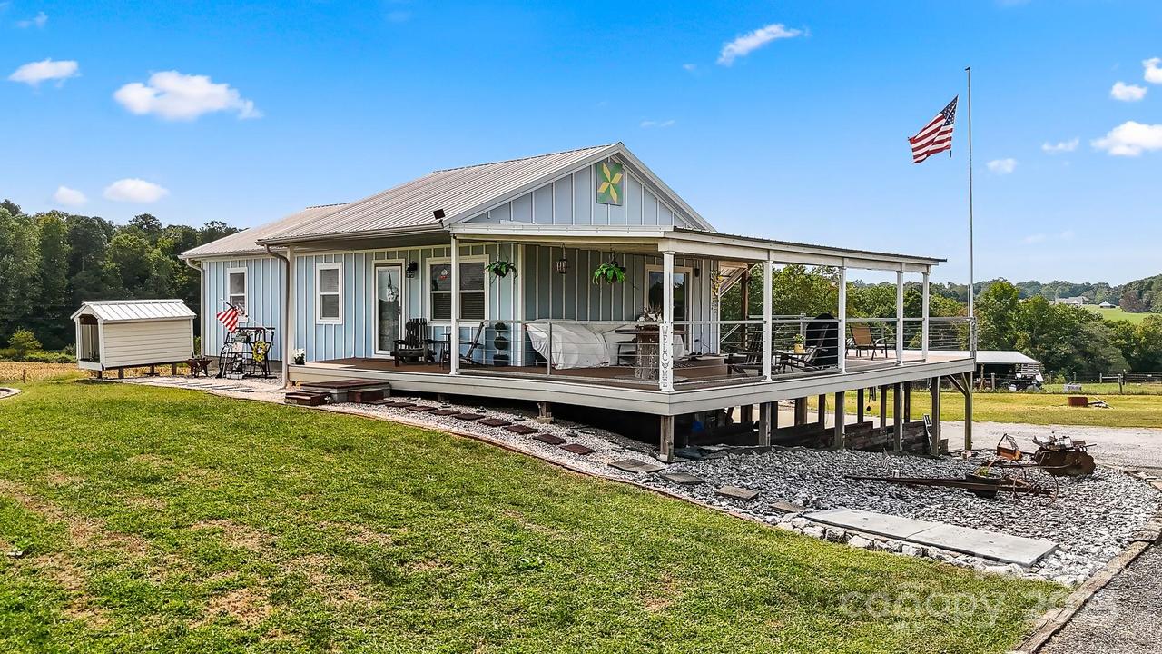 6042 Heavner Rd., Vale, NC 28168