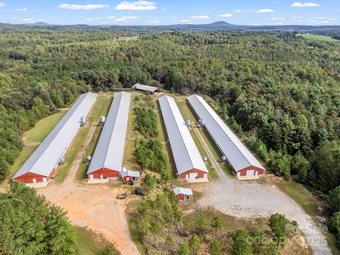 1449 Jersey Ln., Connelly Springs, NC 28612