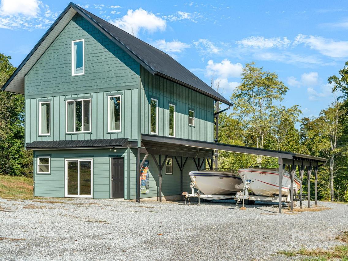 54 Mooseheart Ridge, Marion, NC 28752