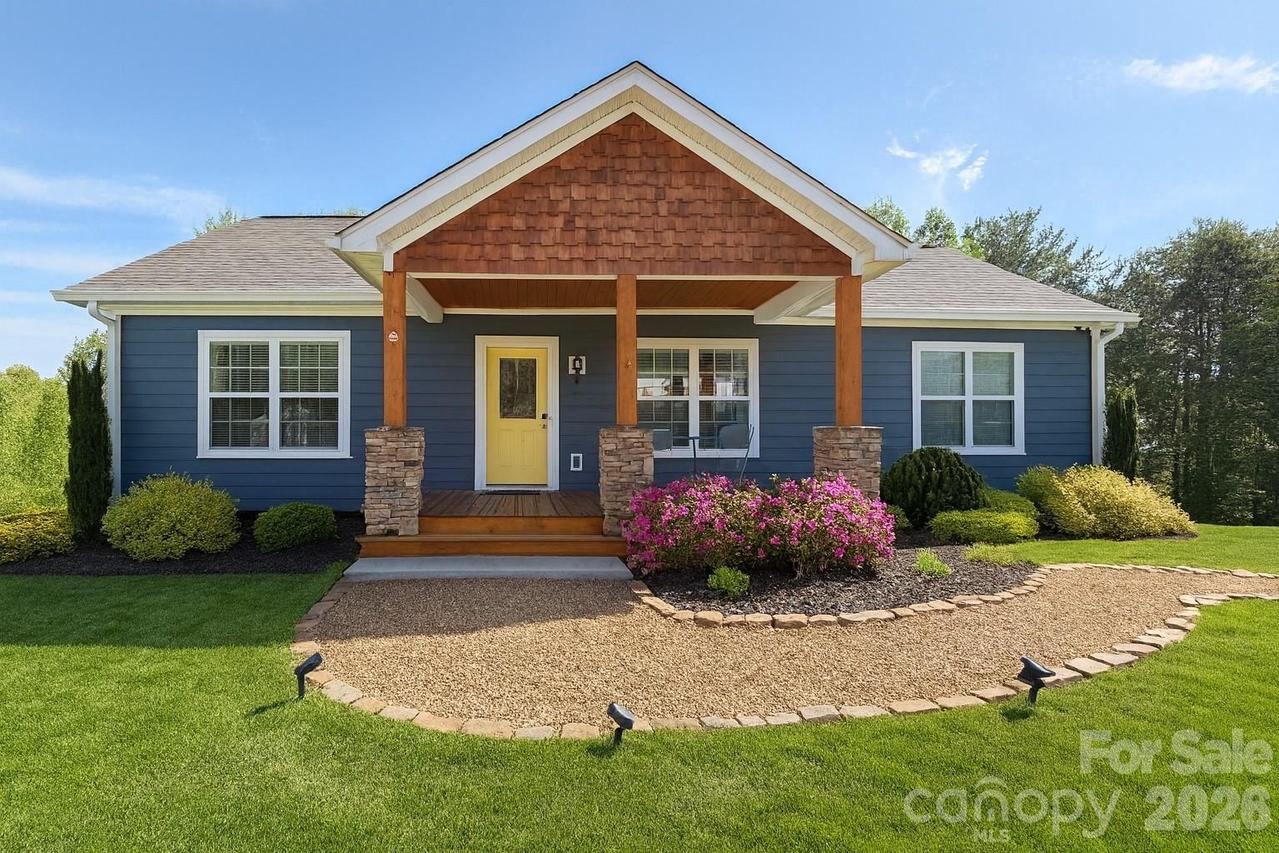 105 Bluebell Ridge Ln., Weaverville, NC 28787