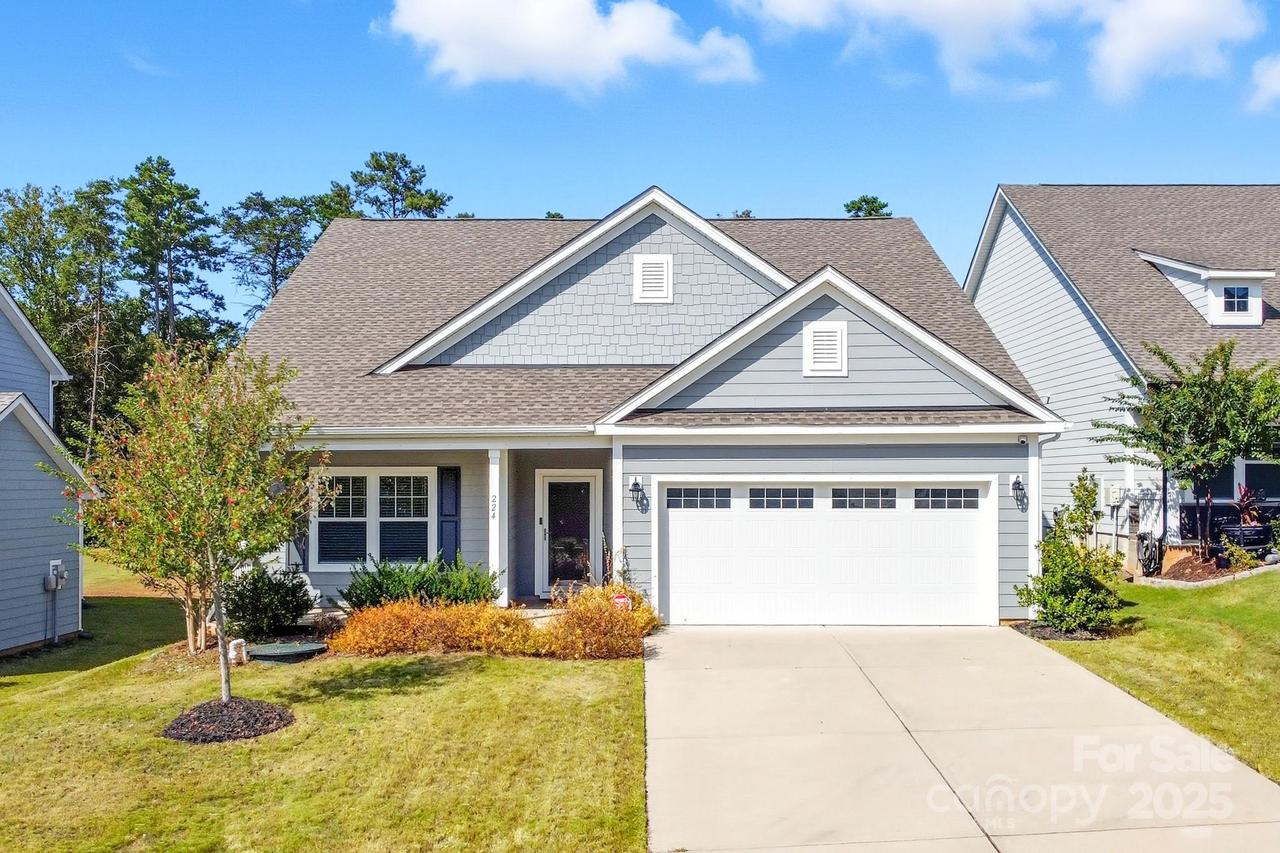 224 Old Harbor Dr., Mount Gilead, NC 27306