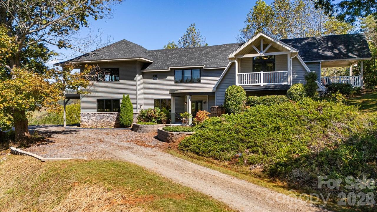 1387 Woods Ammons Rd., Mars Hill, NC 28754