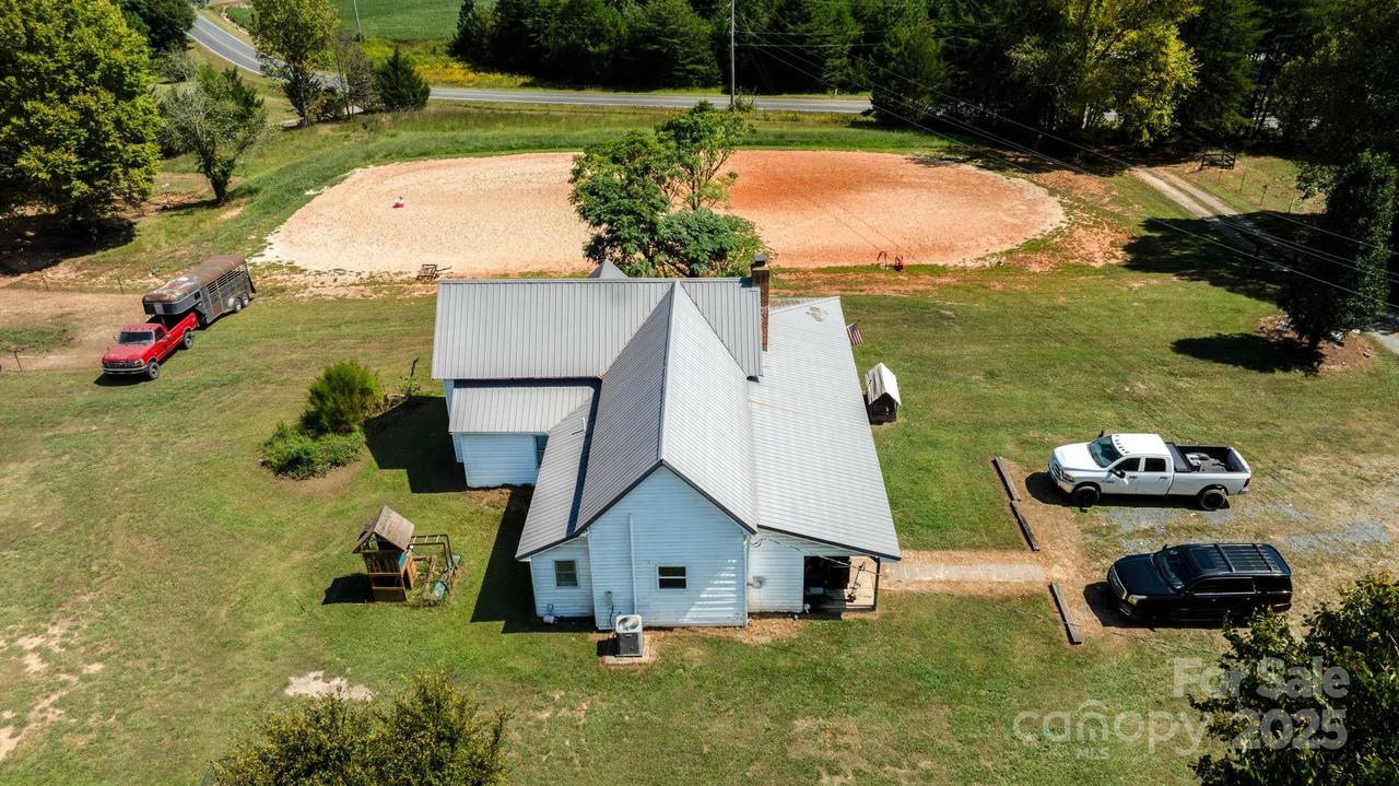 15869 Silver Rd., Oakboro, NC 28129