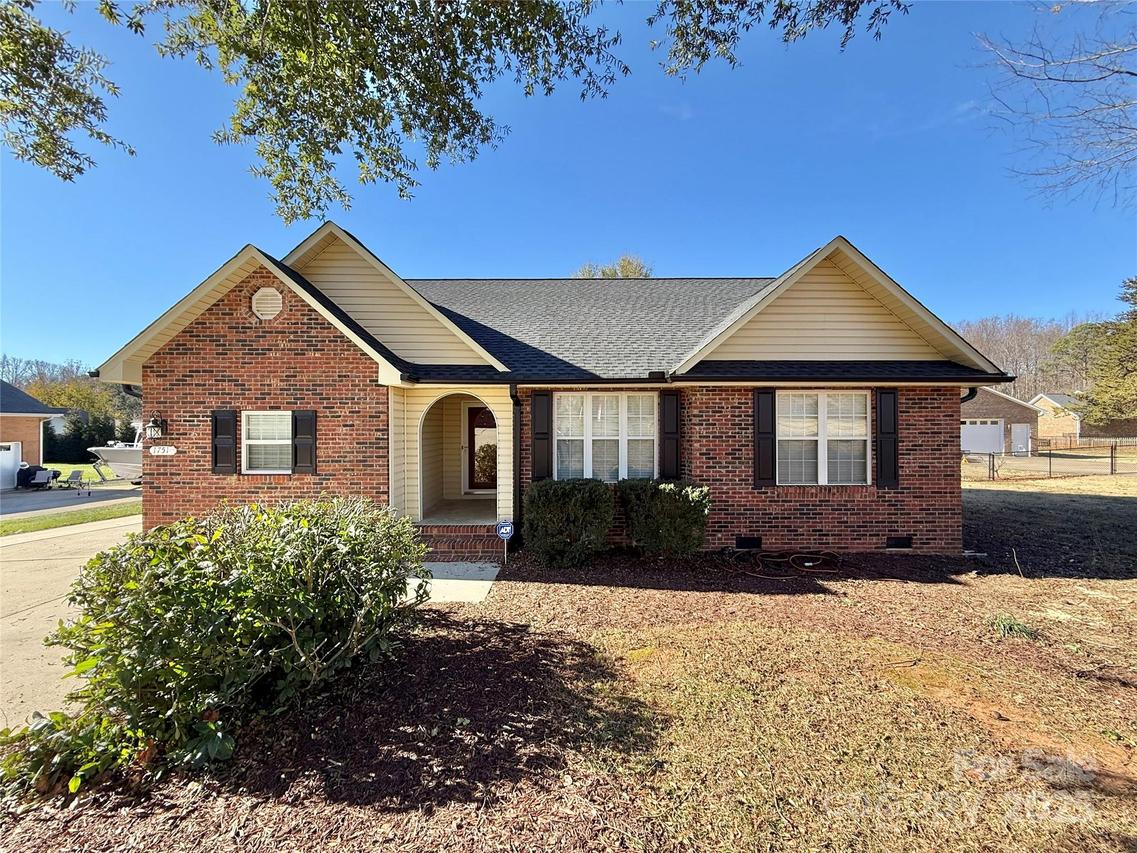 1751 Knights Dr., Denver, NC 28037