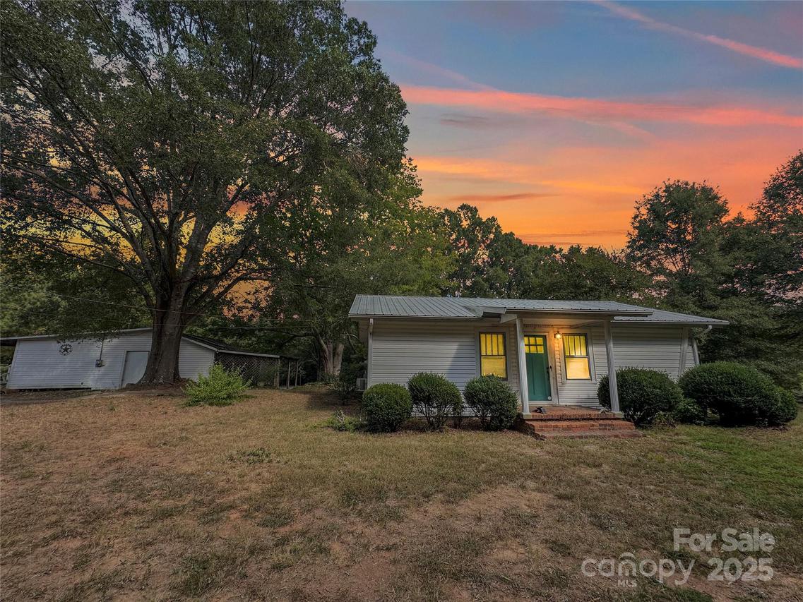 5059 Brown Creek Church Rd., Wadesboro, NC 28170