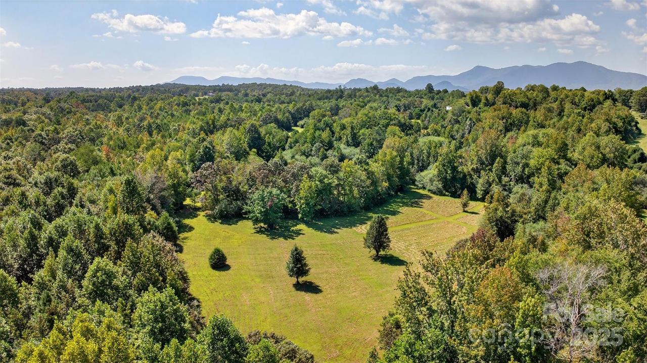 5963 Peniel Rd., Tryon, NC 28782