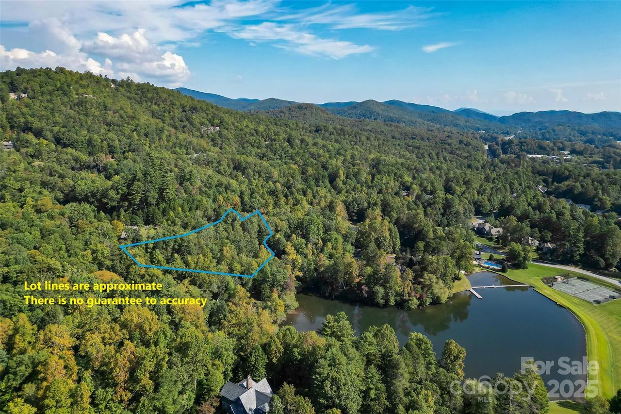 L12R Trailside Ct., Brevard, NC 28712