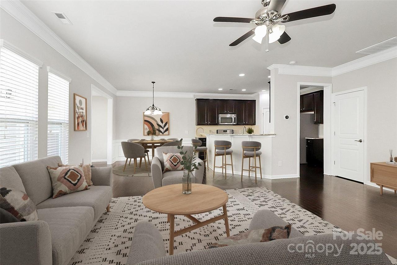 1929 Royal Gorge Ave., Charlotte, NC 28210