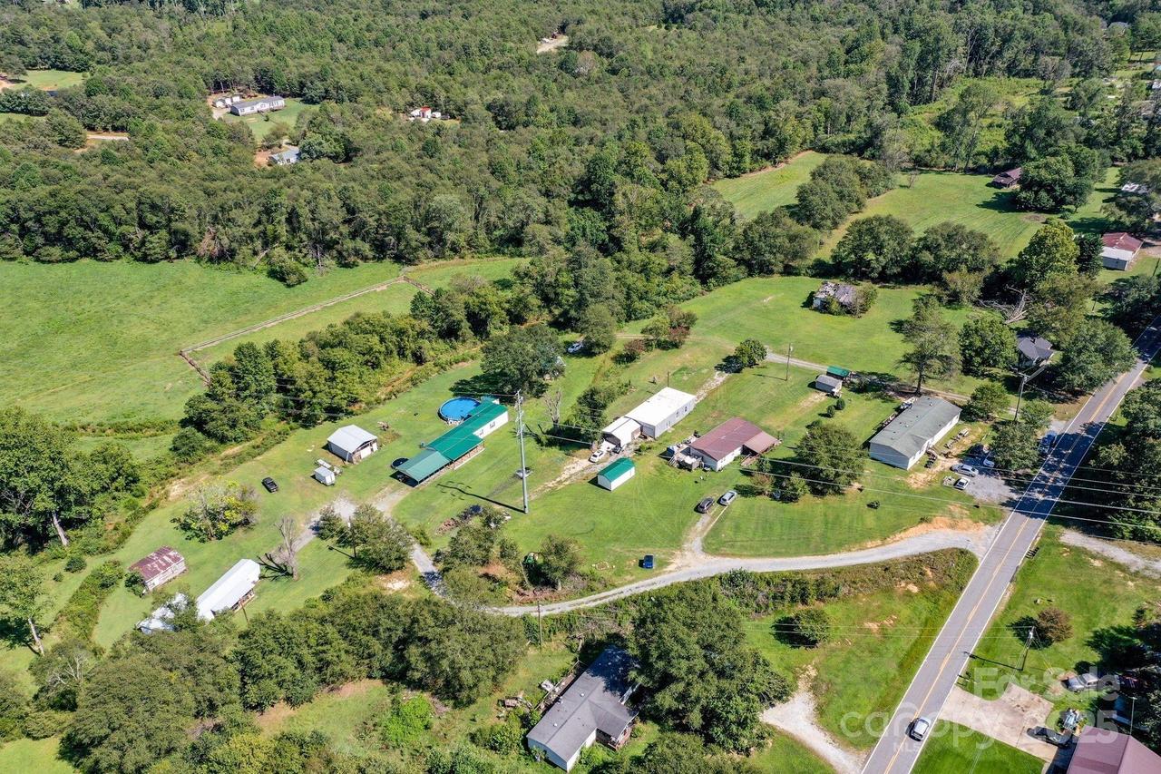 827 Old Henrietta Rd. #25, Forest City, NC 28043