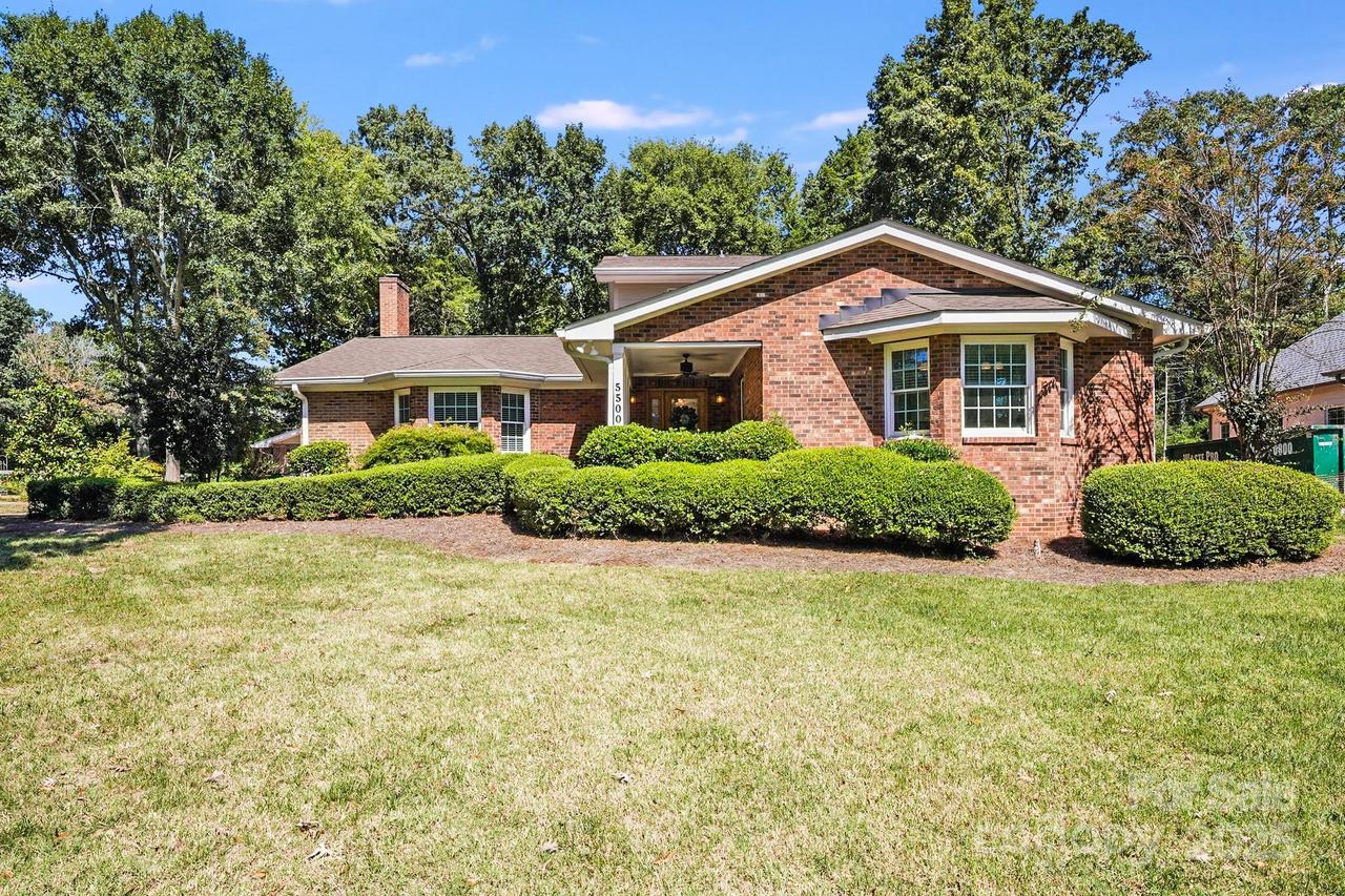5500 Glen Forest Dr., Charlotte, NC 28226