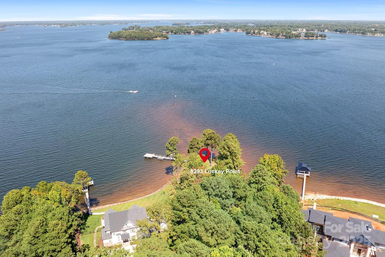 8293 Luckey Point Rd., Denver, NC 28037