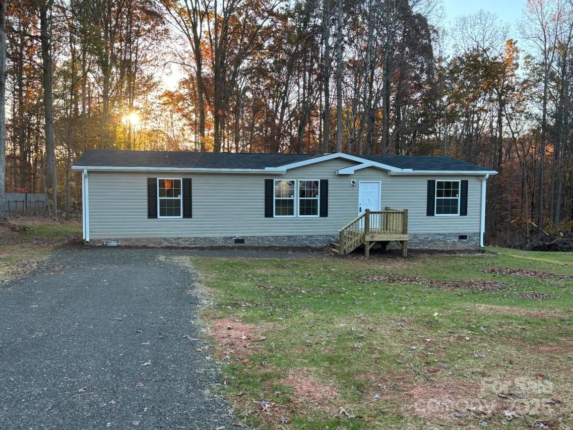 125 Apple Tree Ln. #15-16, Statesville, NC 28677