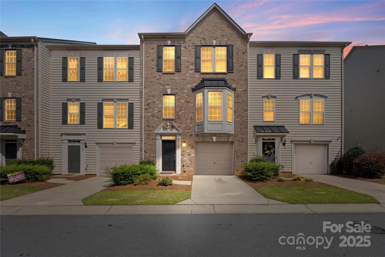 2147 Belle Vernon Ave., Charlotte, NC 28210