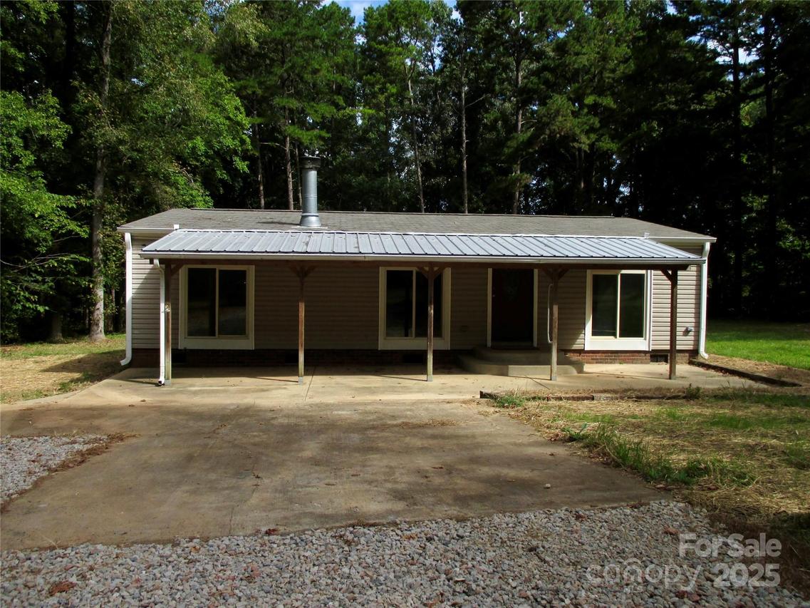 5714 Tipton Rd., Monroe, NC 28112