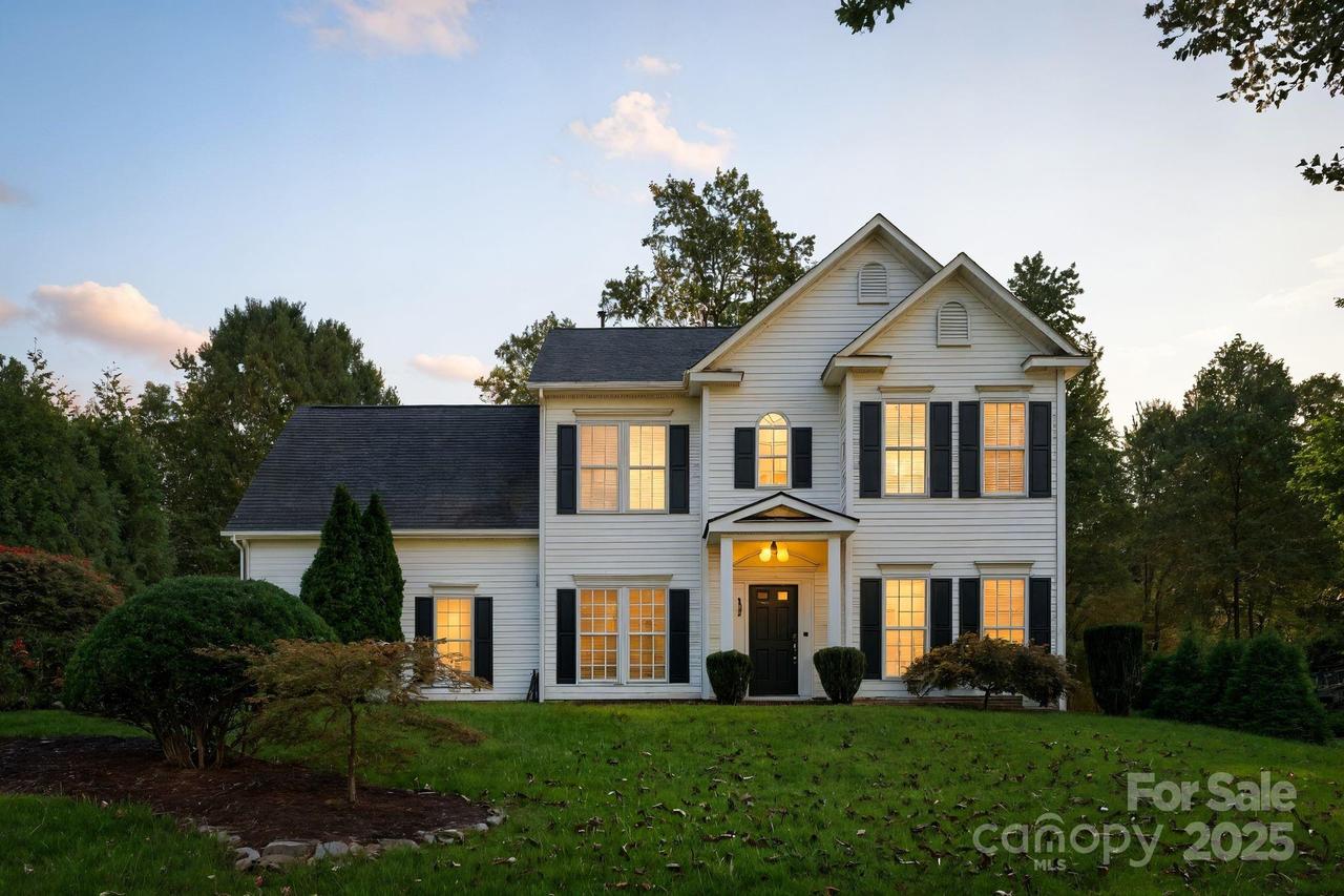 129 Huntly Ln., Mooresville, NC 28115