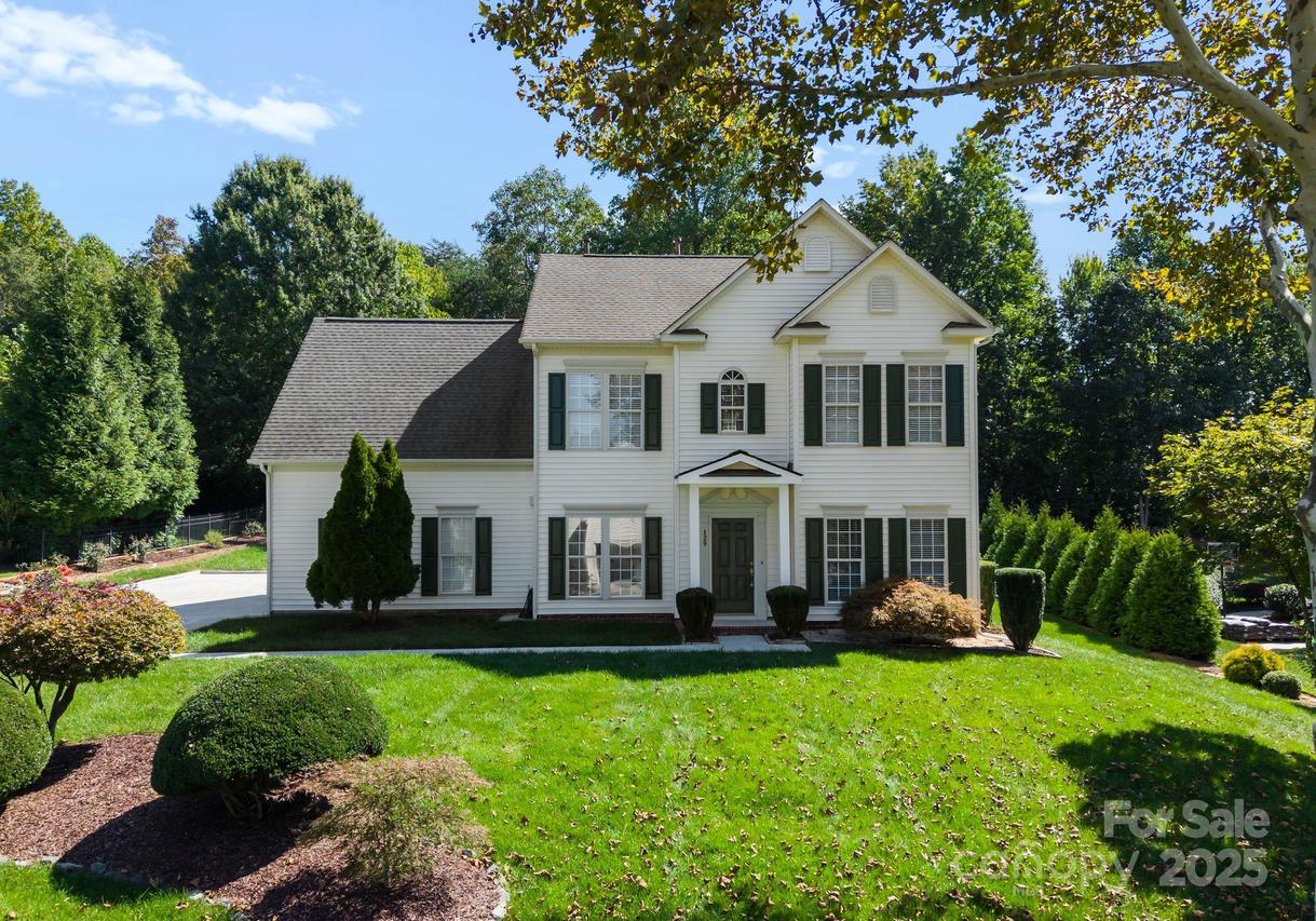 129 Huntly Ln., Mooresville, NC 28115
