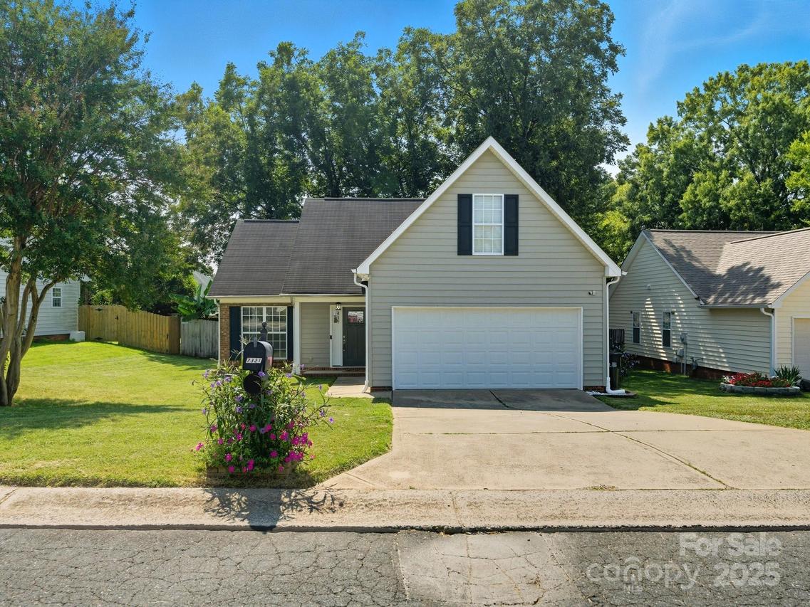 7321 Mapleridge Dr., Charlotte, NC 28210