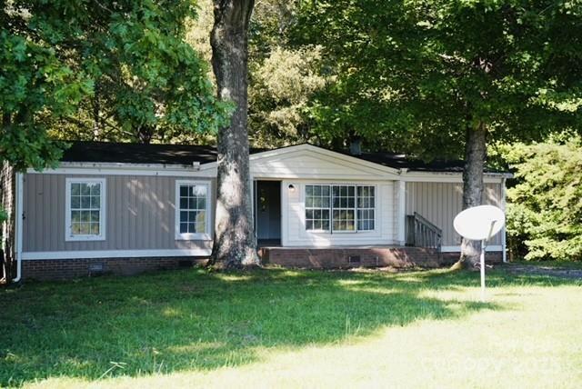 8084 Island Point Rd., Catawba, NC 28673