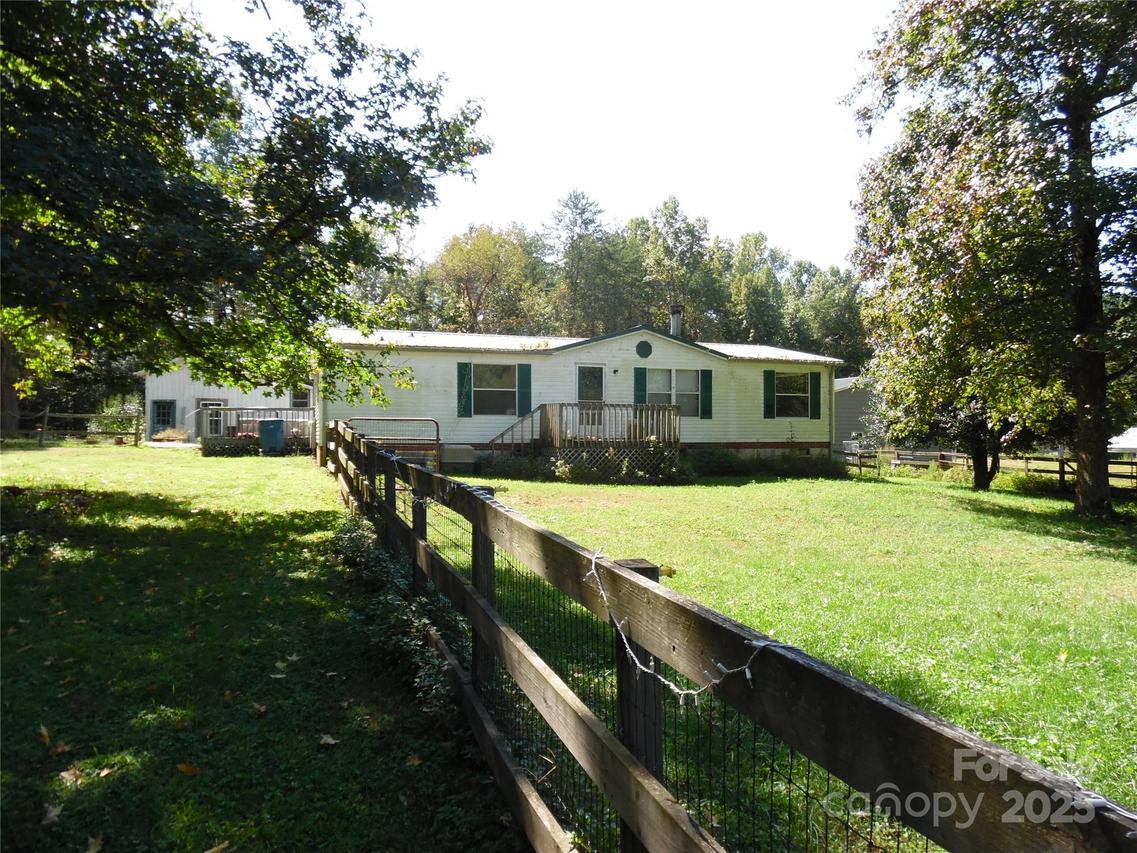 5790 Mundy Rd., Denver, NC 28037