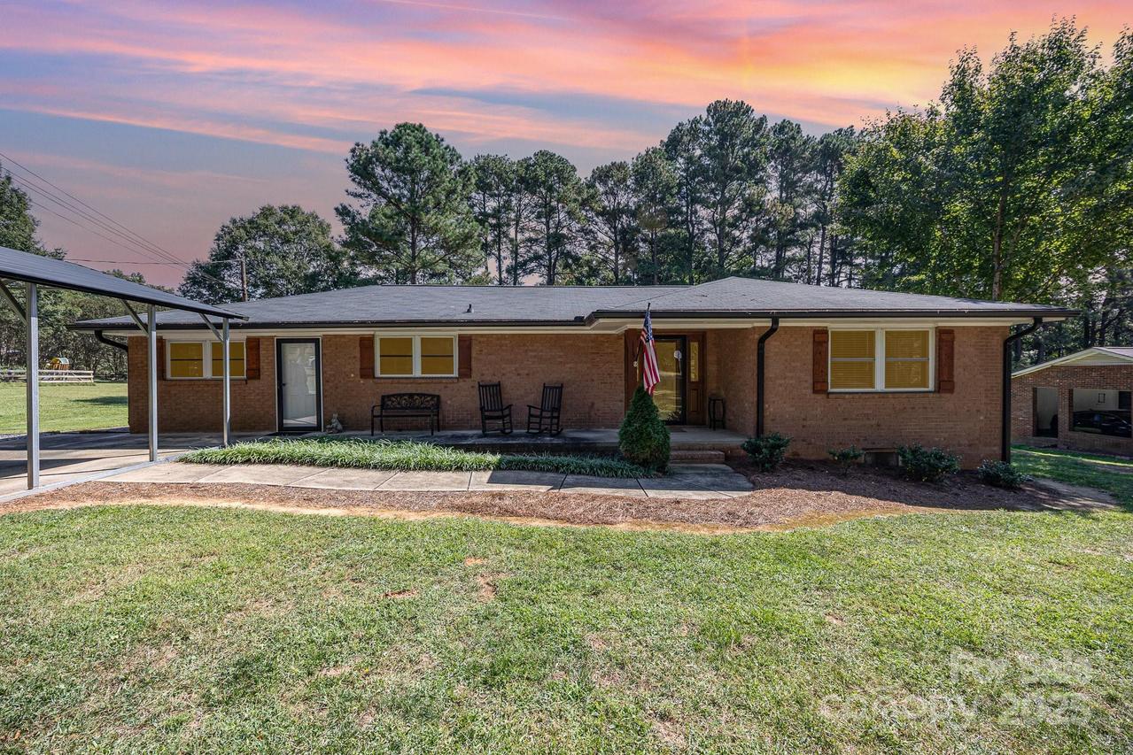 115 Bradford Dr., Salisbury, NC 28146