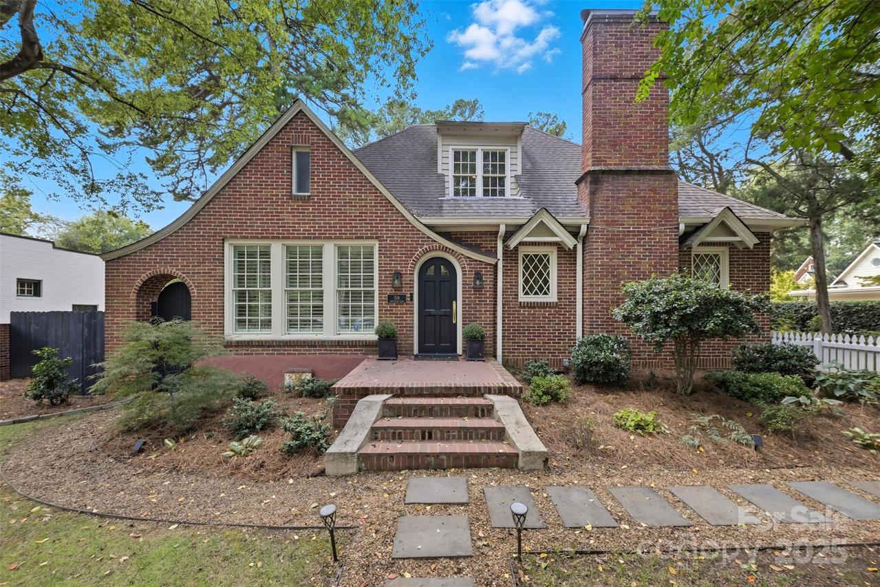 1518 Providence Rd., Charlotte, NC 28207